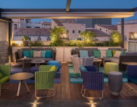 Descubre los Mejores Bares y Restaurantes en Palma de Mallorca 07015: Un Tour Gastronómico Único